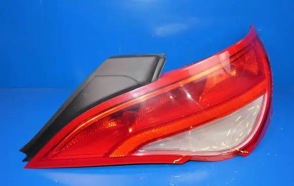 Mercedes-Benz CLA C117 X117 W117 Rear/tail lights A1179061800 21180203 HLC117L003