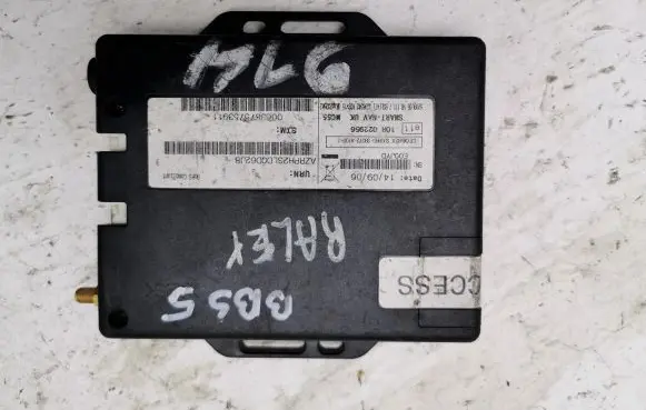 Mercedes-Benz ML W164 GPS navigation control unit/module 