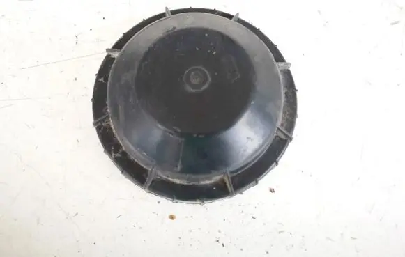 Saab 9-5 Headlight/headlamp dust cover 60975810