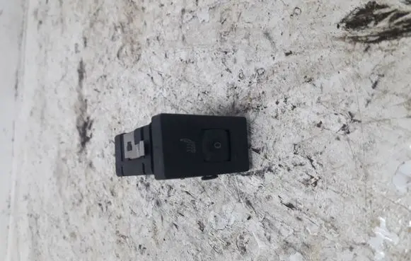 Volkswagen PASSAT B5 Seat heating switch 963563