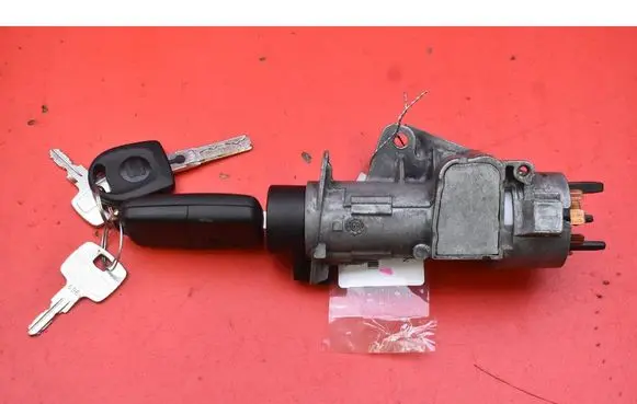 Seat Ibiza IV (6J,6P) Ignition lock 4B09058510