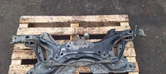 Toyota Prius (NHW20) Front subframe