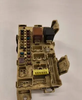 Toyota Avensis Verso Fuse box set 8922144030