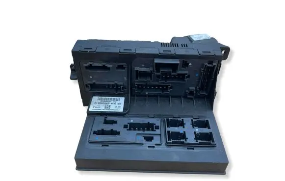Mercedes-Benz E W211 Fuse module 2115454201