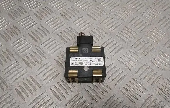 Hyundai Kona I Distronic sensor radar K499110011