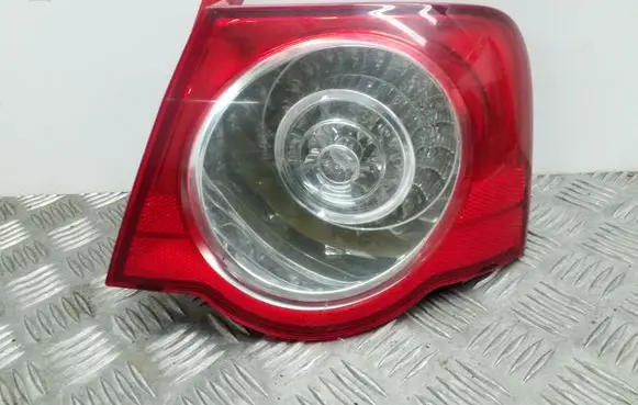 Volkswagen PASSAT B6 Rear/tail lights 3C5945096C