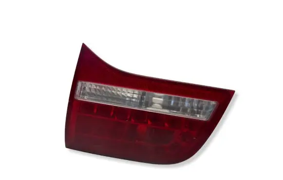 Audi A6 Allroad C6 Tailgate rear/tail lights 4F9945094E