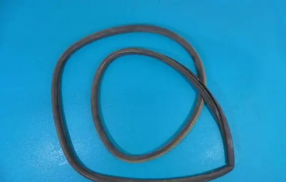 Toyota Highlander XU40 Trunk rubber seal (body) IMPRK946714