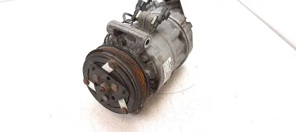 Volvo V70 Air conditioning (A/C) compressor (pump) 31418490