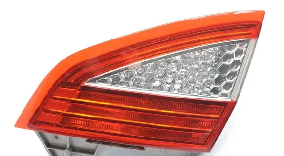 Ford Mondeo MK IV Tailgate rear/tail lights 7S7113A602A