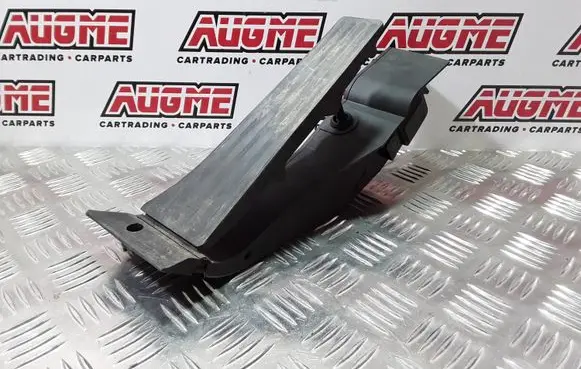 BMW 5 E60 E61 Accelerator throttle pedal 6766930