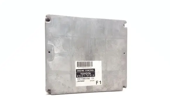 Toyota Corolla Verso AR10 Engine control unit/module 896610F010 MB1758006463