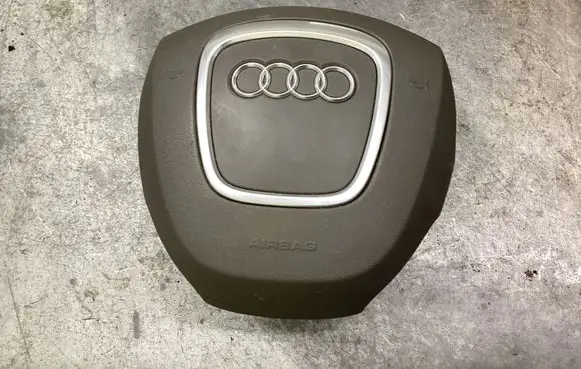 Audi A8 S8 D3 4E Steering wheel airbag 4E0880201AT