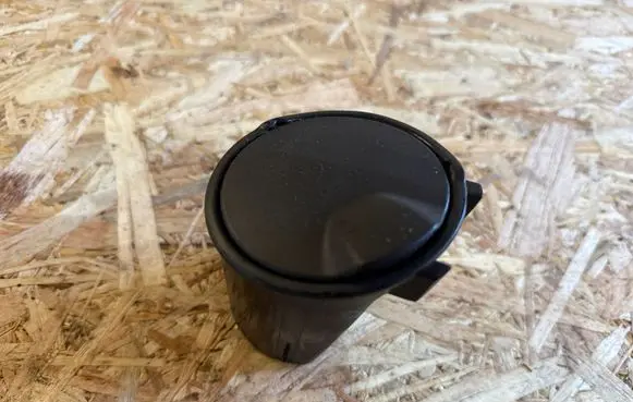 Ashtray (front)