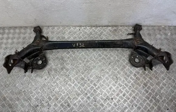 Toyota Verso Rear axle beam 421010F020