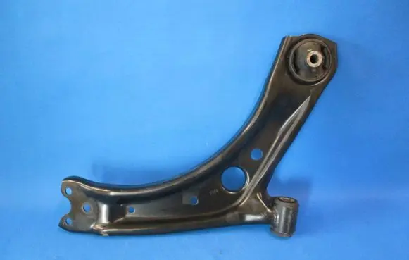 Lexus LBX Front lower control arm/wishbone