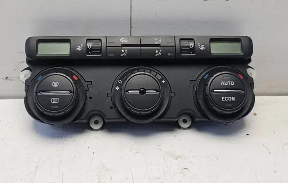 Skoda Octavia Mk2 (1Z) Climate control unit 74241060 20070552