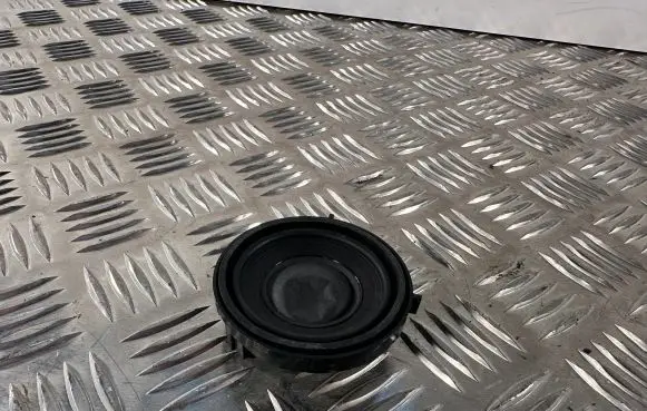 BMW X3 F25 Panel speaker 9151127