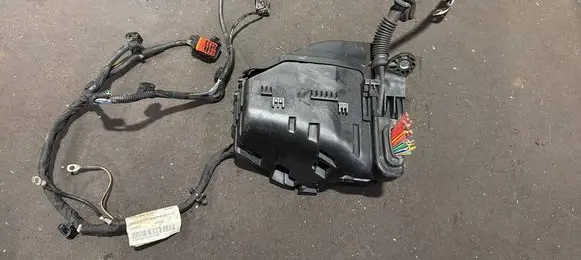 Volvo V70 Fuse box set 6G9T14A067