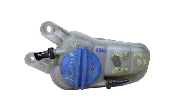 Audi A5 8T 8F Coolant expansion tank/reservoir 8K0121403G