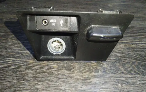 BMW X5 E70 Other center console (tunnel) element 9115084 SP12973 011898102