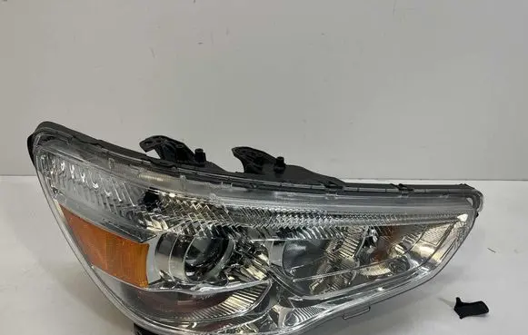 Mitsubishi ASX Headlight/headlamp 