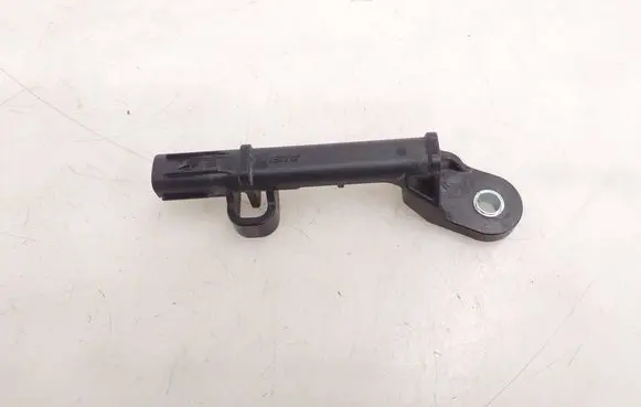Toyota RAV 4 (XA50) Keyless system antenna 8999730100