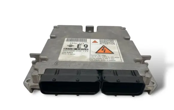 Nissan Primera Engine control unit/module B371MAW42A 5800315 MB2758003153