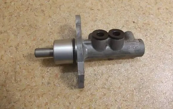 Porsche 911 996 Master brake cylinder