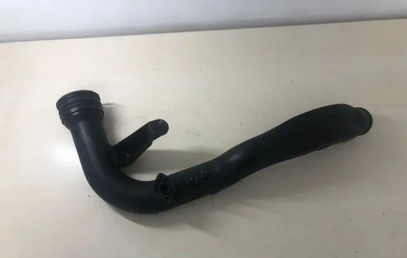 Audi A4 S4 B6 8E 8H Intercooler hose/pipe 8E0145762B