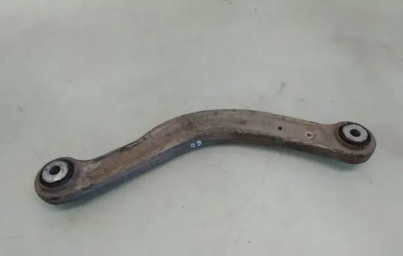 Mercedes-Benz E W212 Rear upper control arm/wishbone