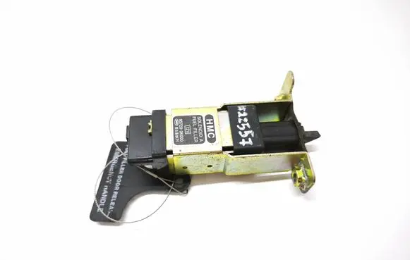 KIA Magentis Fuel tank cap lock 957203K000