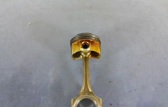 Toyota Verso Piston 