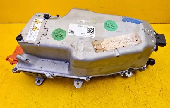 Peugeot 5008 Voltage converter inverter 9697967880