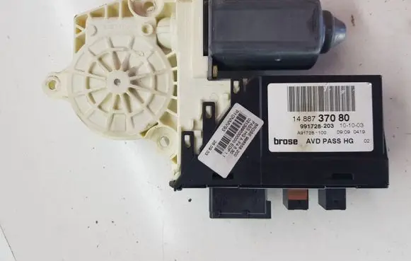 Citroen C8 Front door window regulator motor 991728203 1488737080