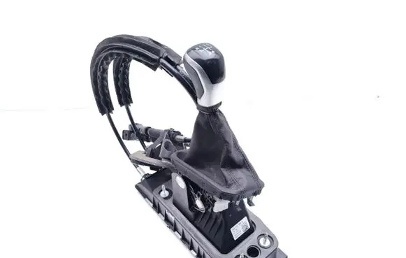 Volkswagen Polo VI Gear selector 5R3711049K