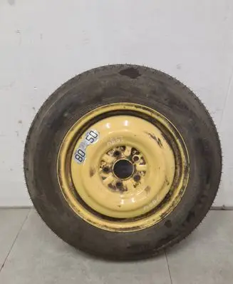 Mitsubishi Outlander R16 spare wheel