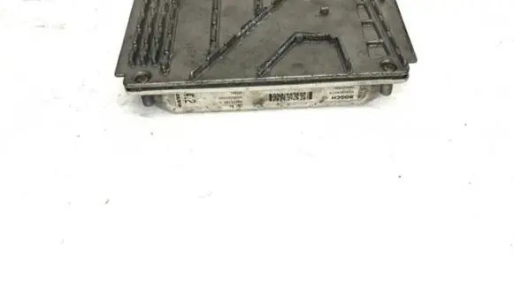 Volvo V70 Engine ECU kit and lock set 08677708A 28SA5360 0281010319