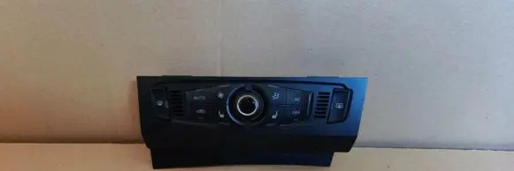 Audi A4 S4 B8 8K Climate control unit 8T1820043AH