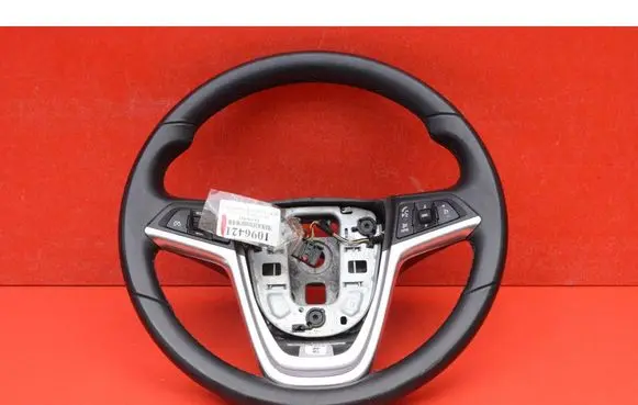Opel Meriva B Steering wheel 13351021