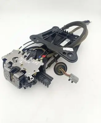 Chrysler Pacifica Sliding door lock ARK0082935 3041095