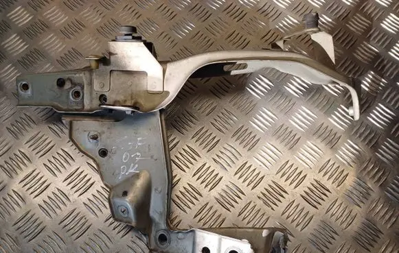 Opel Zafira B Headlight/headlamp mounting bracket 13145253