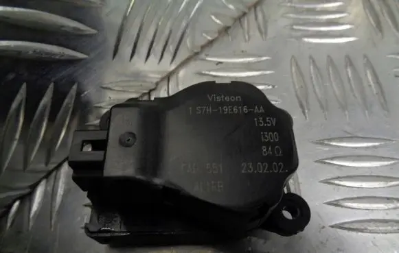 Ford Mondeo Mk III A/C air flow flap actuator/motor 1S7H-19E616-AA