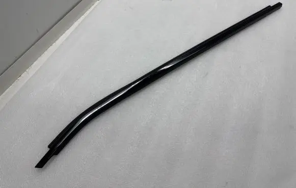 BMW X3 G01 Door glass trim 7410016 741001609 15608310