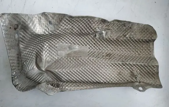BMW 7 F01 F02 F03 F04 Exhaust heat shield 7185213