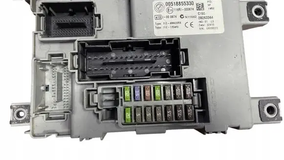 Fiat Doblo Fuse module 00518855330