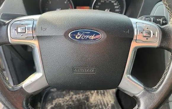 Ford Mondeo MK IV Steering wheel airbag 