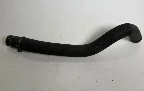 Ford Mustang VI Engine coolant pipe/hose FR338B273AD