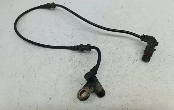 Mercedes-Benz S W220 ABS brake wheel speed sensor A2205400117
