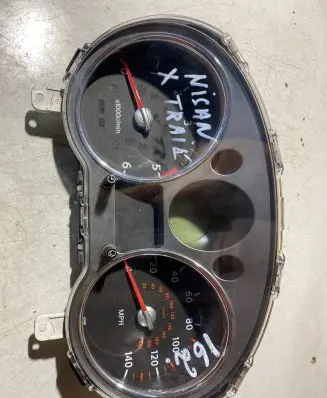 Nissan X-Trail T30 Speedometer (instrument cluster)